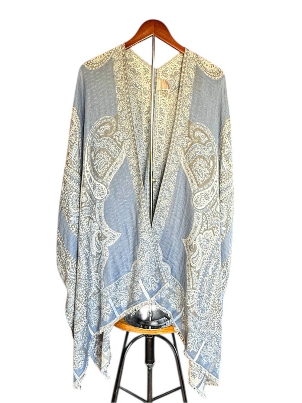 Chico's Paisley Swirl Jacquard Ruana Wrap in Blue and Gray